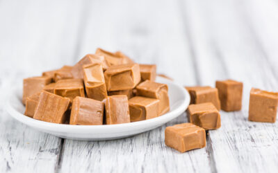 Krówki na zamówienie na komunię – trend, który zyskuje popularność